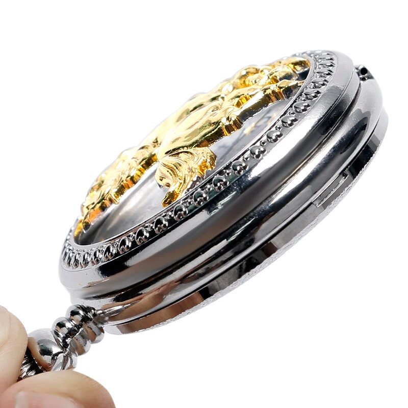 Montre de Poche Style Steampunk – Un Design Audacieux et Original