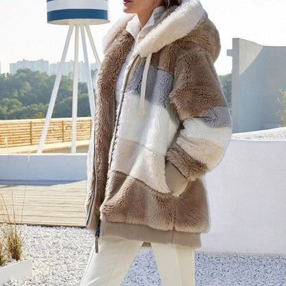 Manteau à capuche - Veste fourrure femme - Blxck France