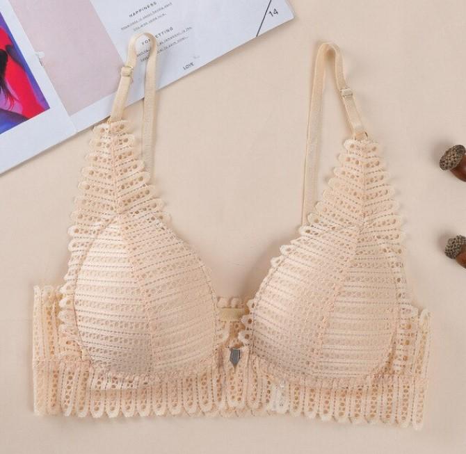Soutien-gorge en dentelle avec fermeture à l'avant - Blxck France